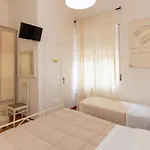 Alojamento de Acomodação e Pequeno-almoço Piccolo Paradiso - Montenero (Livorno)